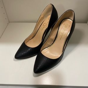 Jessica Simpson Snakeskin Pump